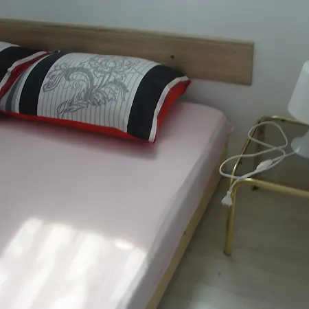 Nena Apartman