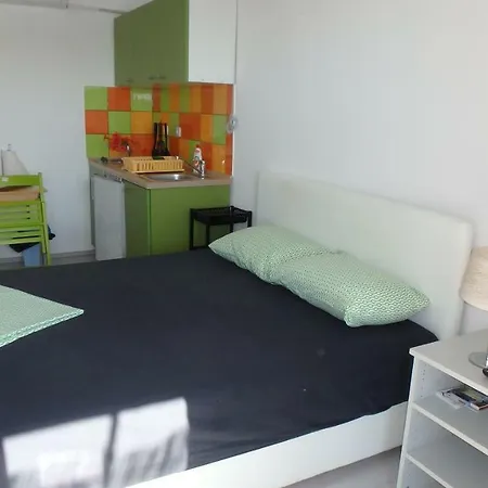 Nena Апартаменты Молунат