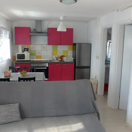 Apartament Nena Molunat